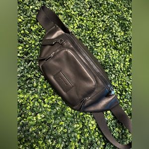 Coach Fanny Pack Unisex